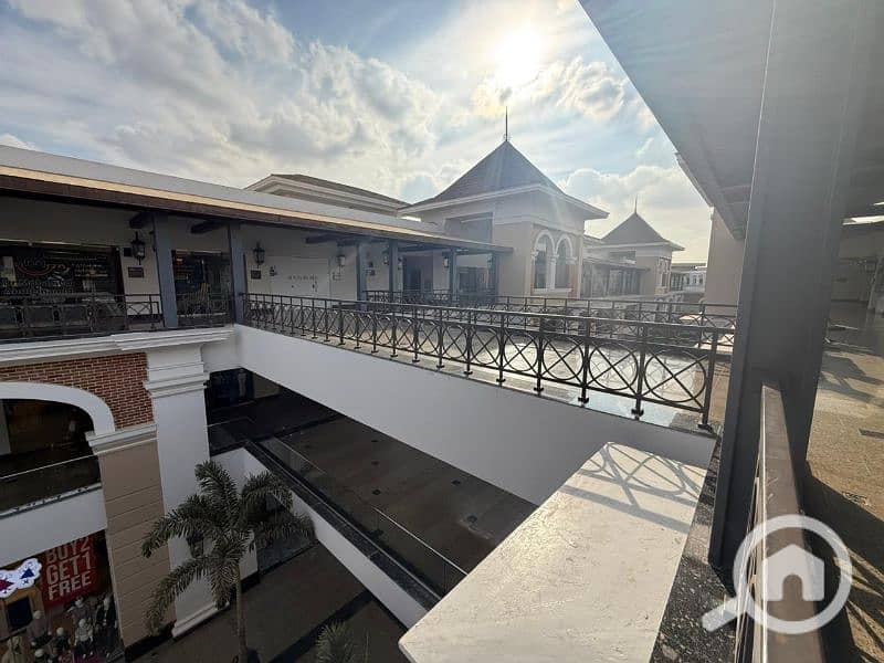 8 a22c6d48-e654-4f61-927d-79a4fae17425. jpg