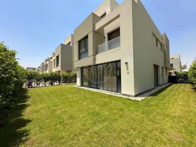 فیلا 4 غرف نوم للايجار في مدينة الشروق، القاهرة - IMG-20251126-WA0053. jpg