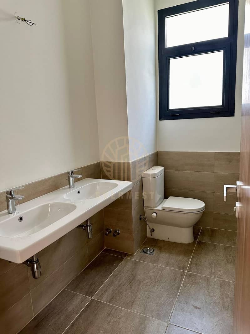 4 IMG-20251126-WA0051. jpg