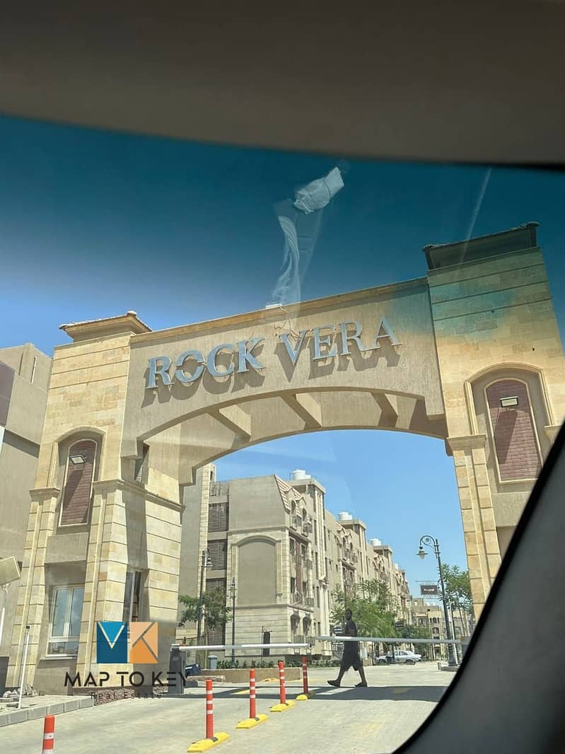 5 c882b2ce-1c20-4241-add7-dd5128dc322b. jpg