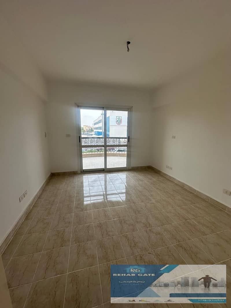 3 ac039d32-6b29-4bca-925a-5d1122e65074. jpg