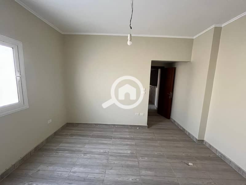 5 WhatsApp Image 2025-09-08 at 18.33. 46_2bbc6774. jpg