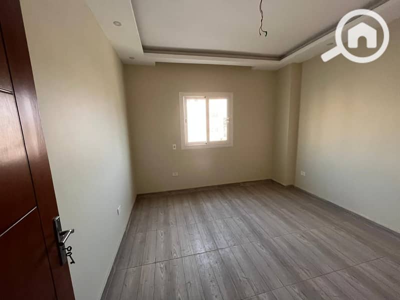 12 WhatsApp Image 2025-09-08 at 18.33. 48_341505ba. jpg