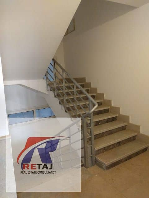 12 WhatsApp Image 2025-11-26 at 00.37. 08 (2). jpeg