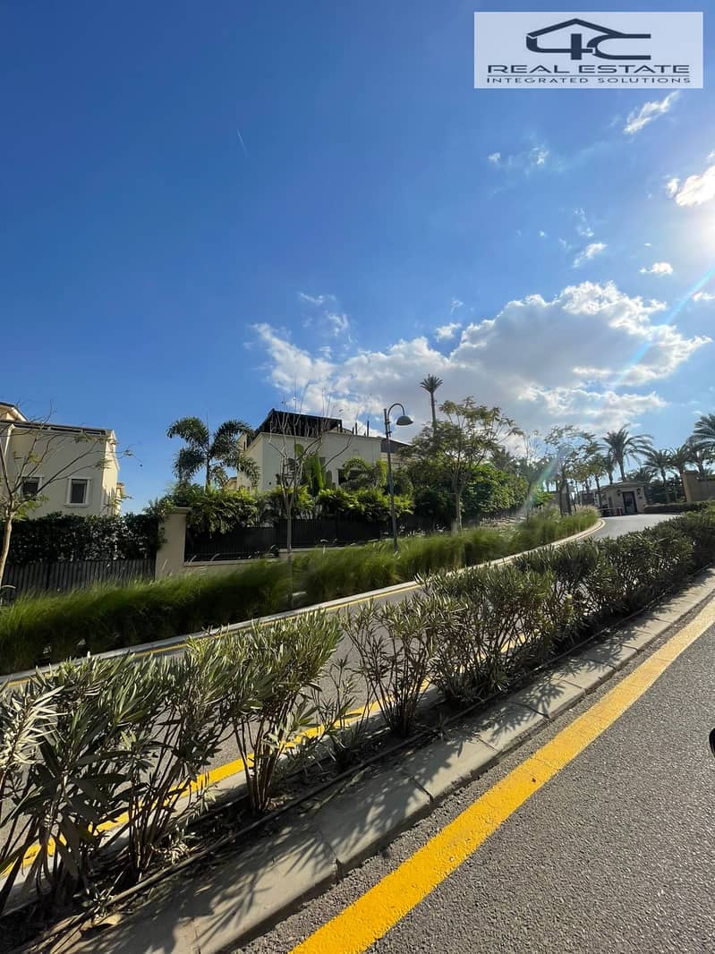 5 WhatsApp Image 2025-11-25 at 4.59. 53 PM. jpeg