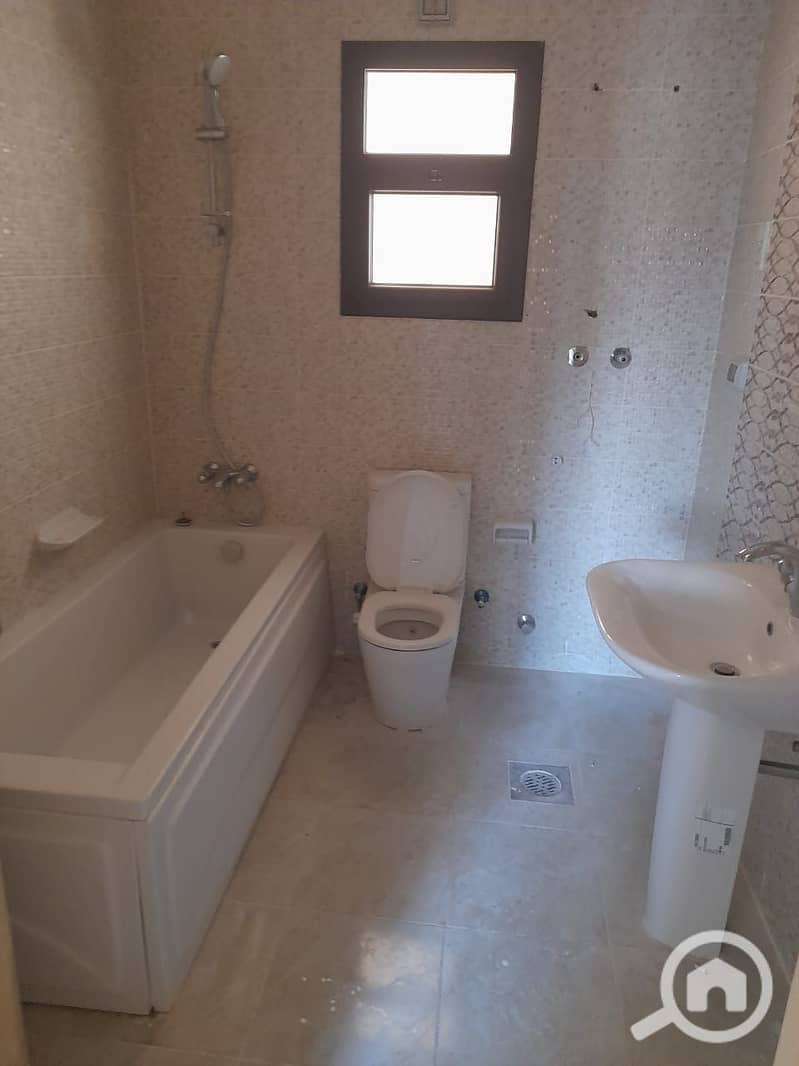 8 WhatsApp Image 2025-10-30 at 10.45. 03_f3091c11. jpg