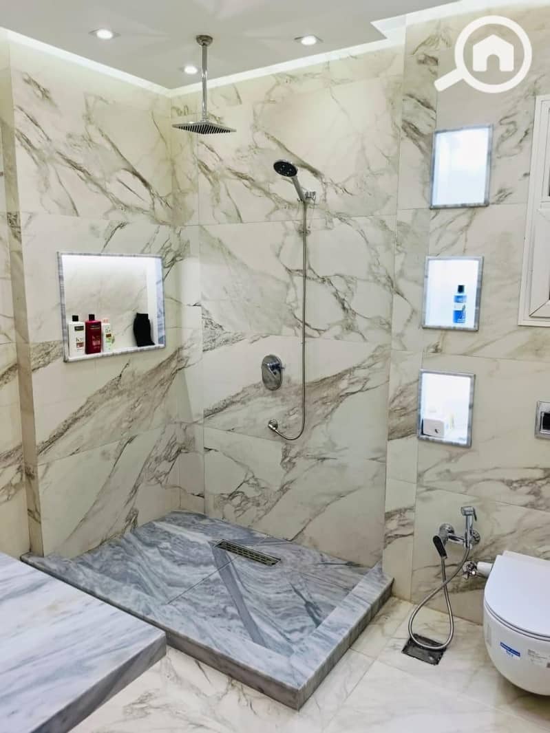 13 137f6ac7-cfee-4bc8-b211-6c3f94f44230. jpg