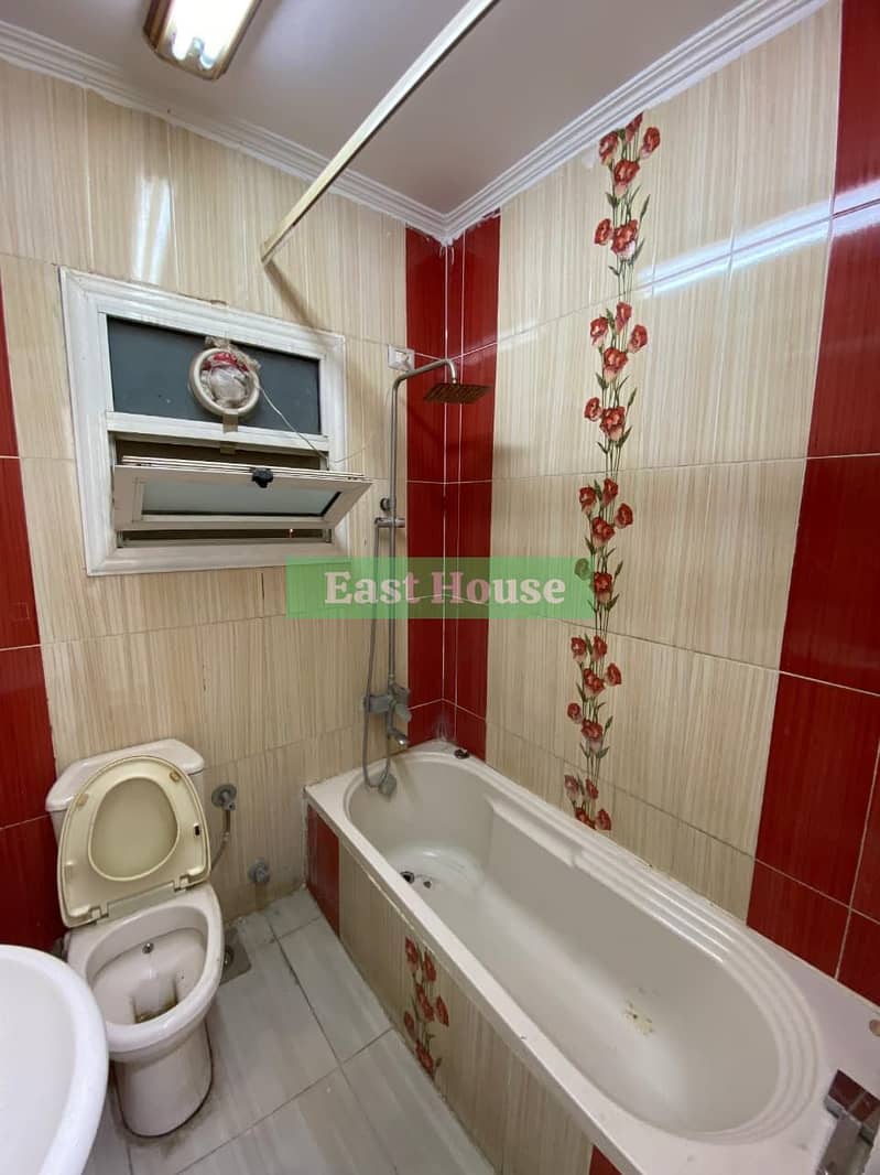 6 WhatsApp Image 2025-11-24 at 23.21. 49_dc9e60f7. jpg