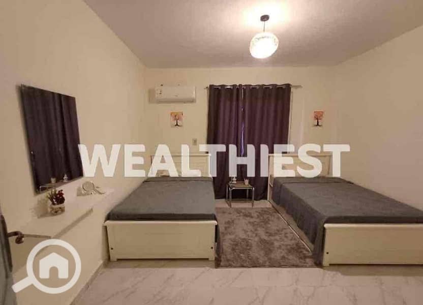 4 5edba298-e2e7-43ed-97ff-489543a75da6. jpg