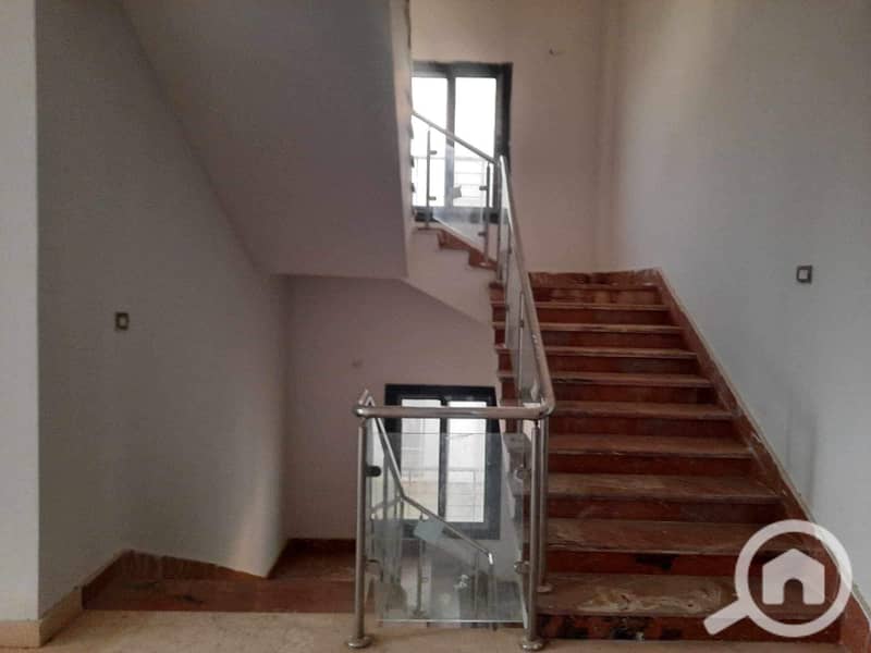 7 WhatsApp Image 2024-10-12 at 11.40. 09_48f13c96. jpg