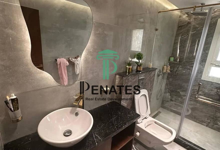 5 8176135-9eb08o (Copy). jpg