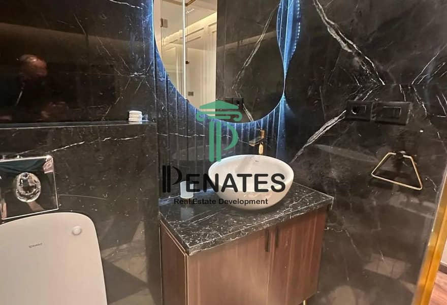 6 8176135-68f14o (Copy). jpg