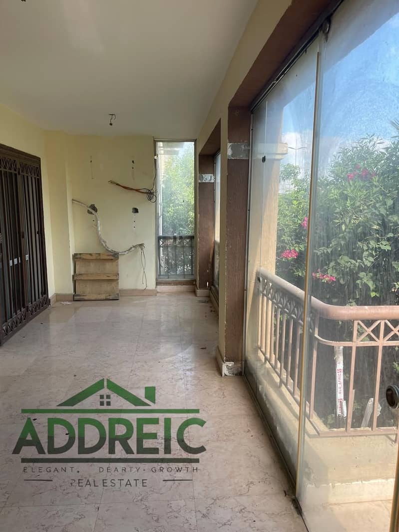 2 093687f7-6768-4d64-9b95-bc848f966a8c. jpeg