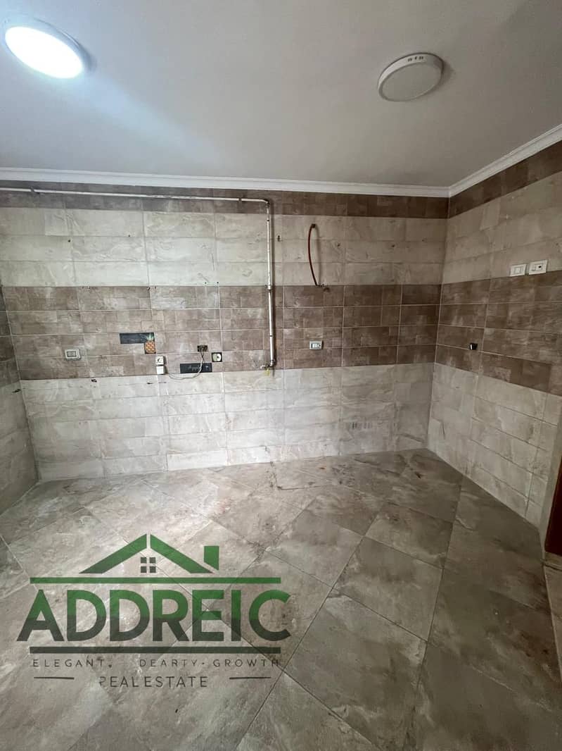 17 baf31653-0923-4d51-ba06-211ce9f21e15. jpeg