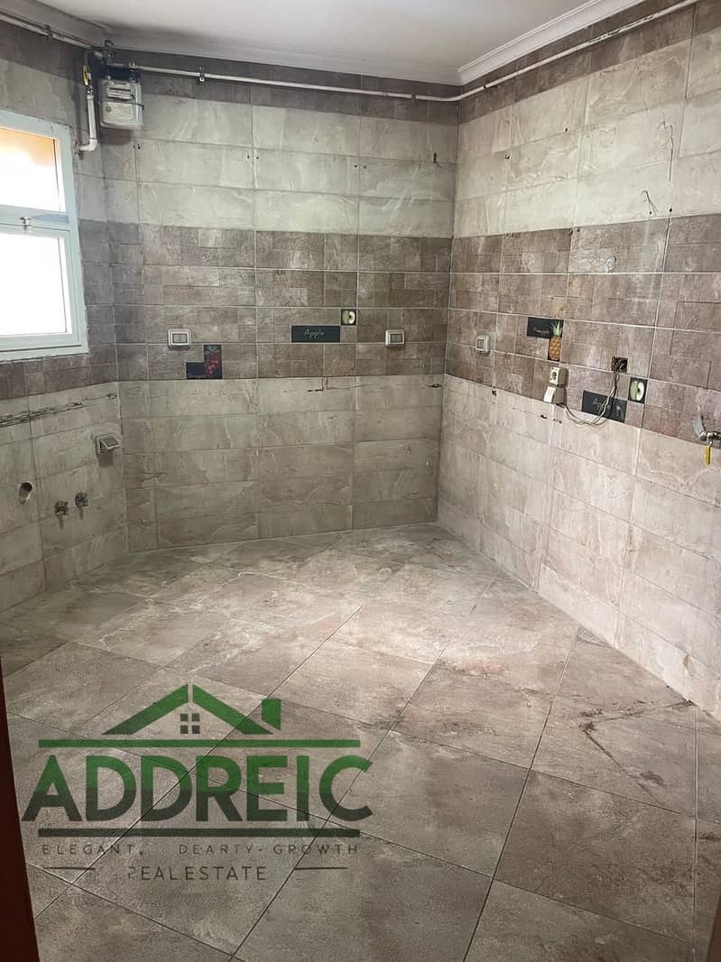 18 976585c1-1b5c-4adb-8045-9121b3c9d188. jpeg