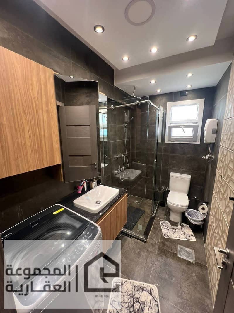 9 1f5e89c9-1996-4370-9fc0-971fb95fd93b. jpg