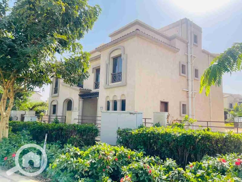 1000946209. jpg 1000946209. jpg