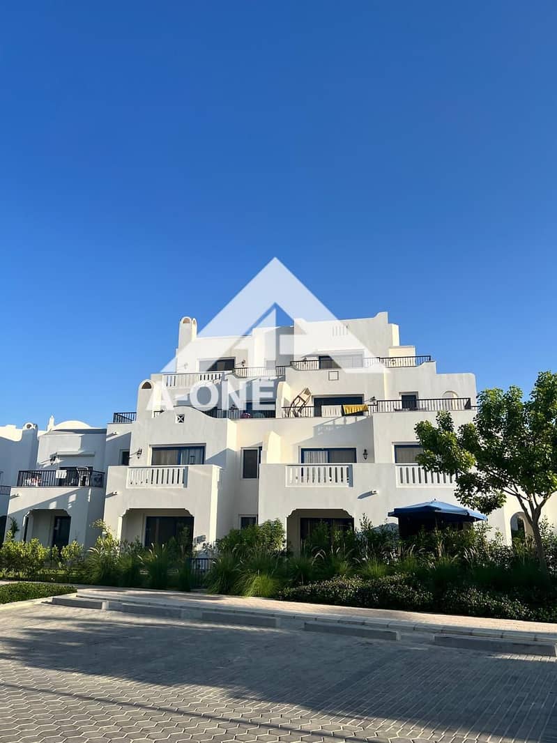 2 875003a2-0544-4866-bfa1-30b3dff05f33. jpg