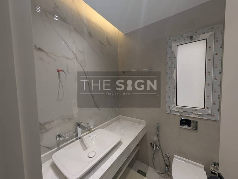 13 WhatsApp Image 2025-11-27 at 16.18. 19 (3). jpeg