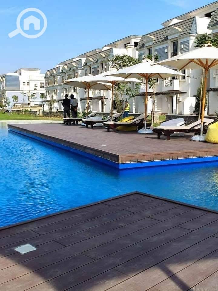 2 f597b620-434d-4514-abfd-a17d54be53c1. jpg