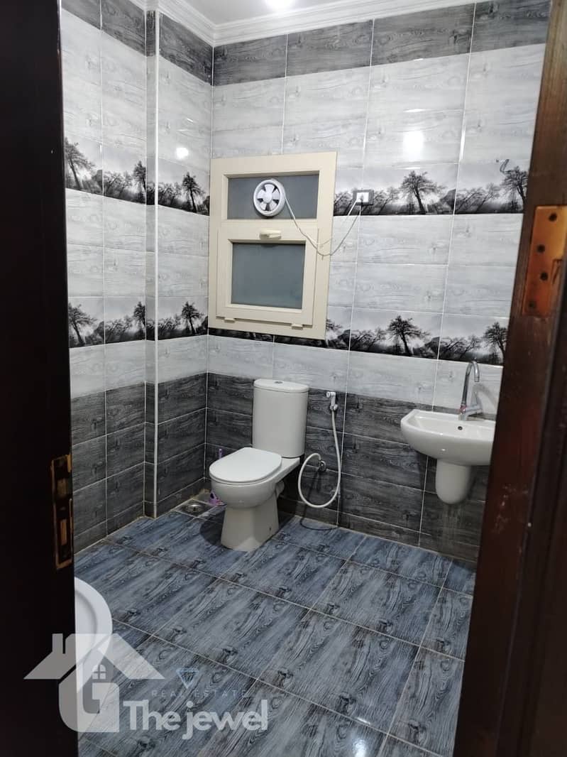 8 IMG-20251025-WA0052. jpg