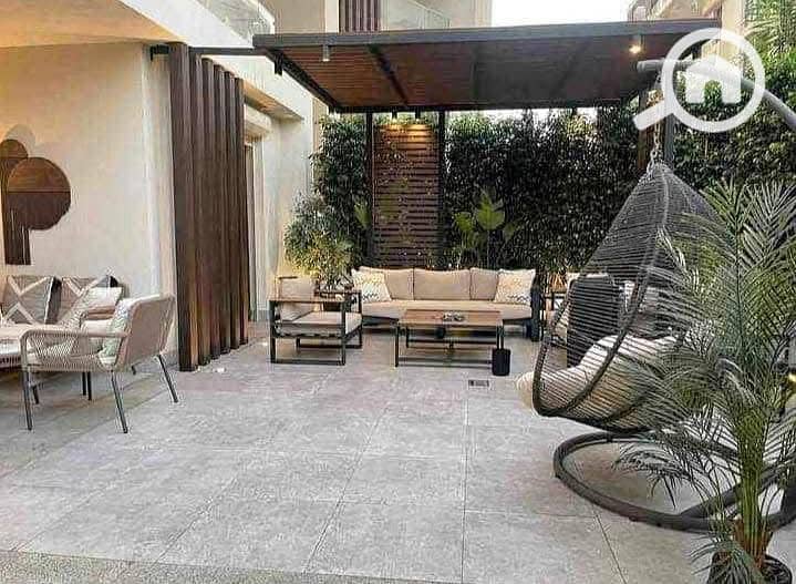 4 52cae111-f54c-43e7-8f95-60c8c3183d8b. jpeg