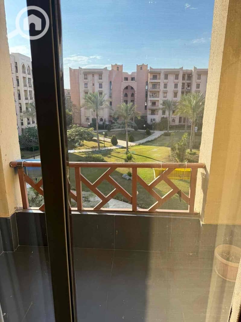 6 050532fb-357f-4240-817b-3d97c53f4863. jpg