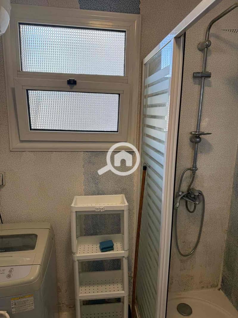 9 d68b5c9c-25b7-4f9e-9c2a-cd40edec2917. jpg