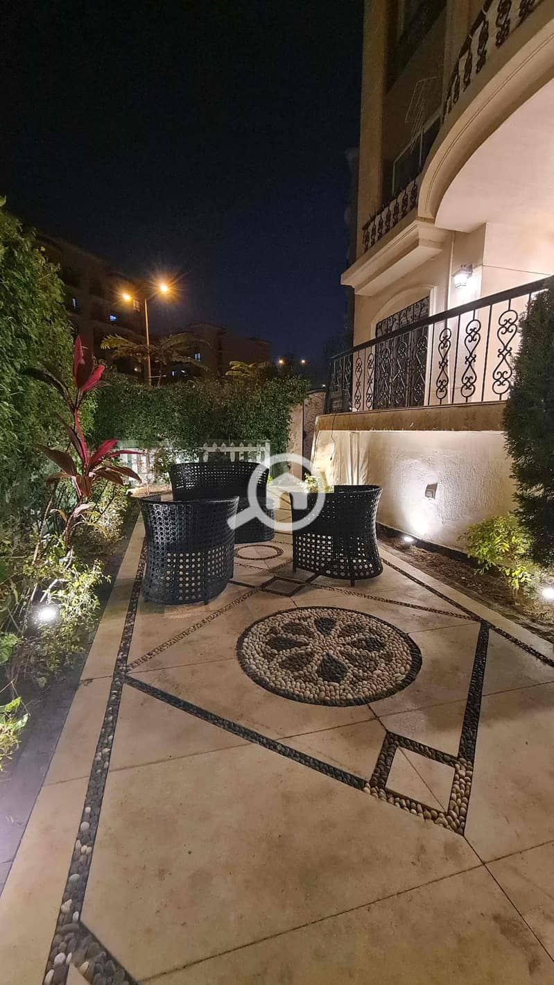 13 fa8eea8a-50d8-4f8c-8b68-6119db21a8e9. jpg