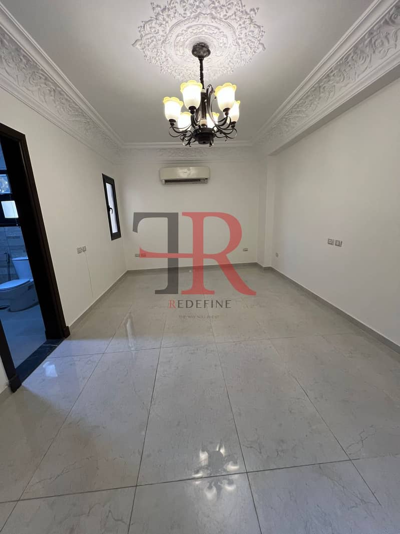 4 WhatsApp Image 2025-11-21 at 5.42. 00 PM (2). jpeg