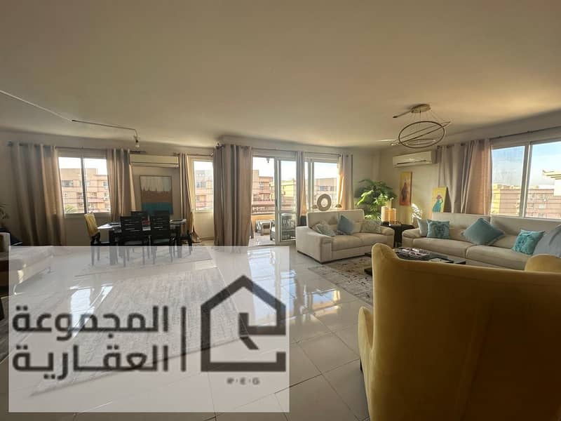 4 9ef66302-7f76-4514-84d3-4922ac5e9b1e. jpg