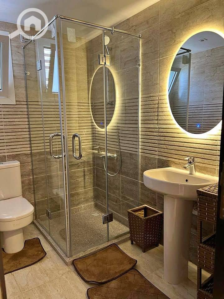 5 542758868_2374972262971760_8840696269581264600_n. jpg