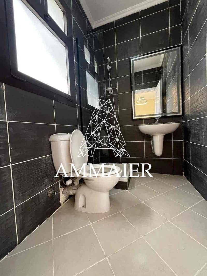 20 bad124cd-6dbd-4c3f-8d53-d3fd022f4e67. jpg