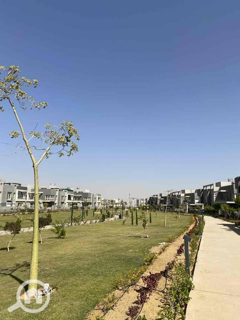 7 f674995e-a84b-4c01-b9fa-3f8fc2aac19b. jpg