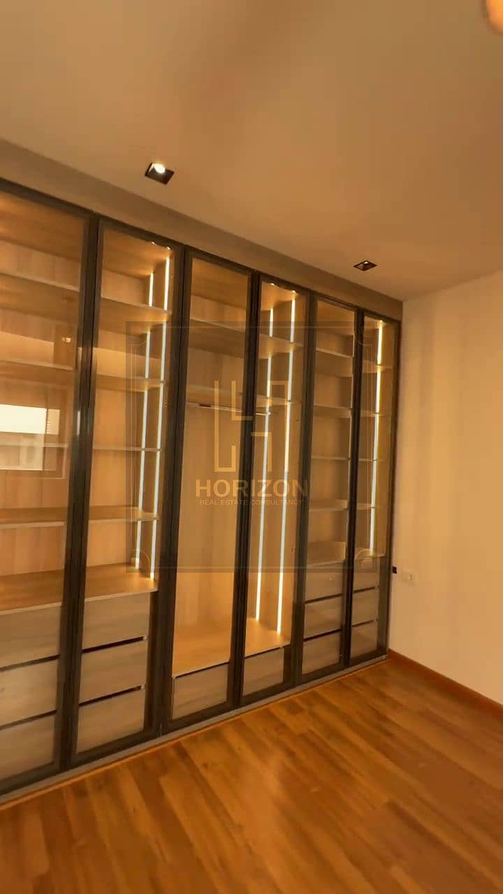 4 vlcsnap-2025-11-27-16h36m46s059 - Copy. png