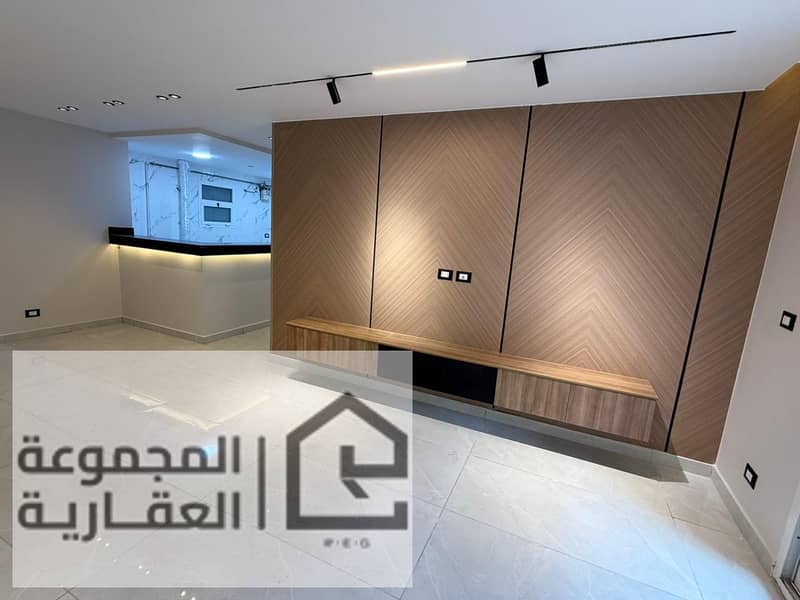 2 020b94b4-3cf5-49b8-9296-d33d10ad2645. jpg