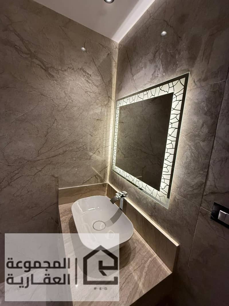 9 080e6544-7bd9-4407-8f61-fef3d710251f. jpg