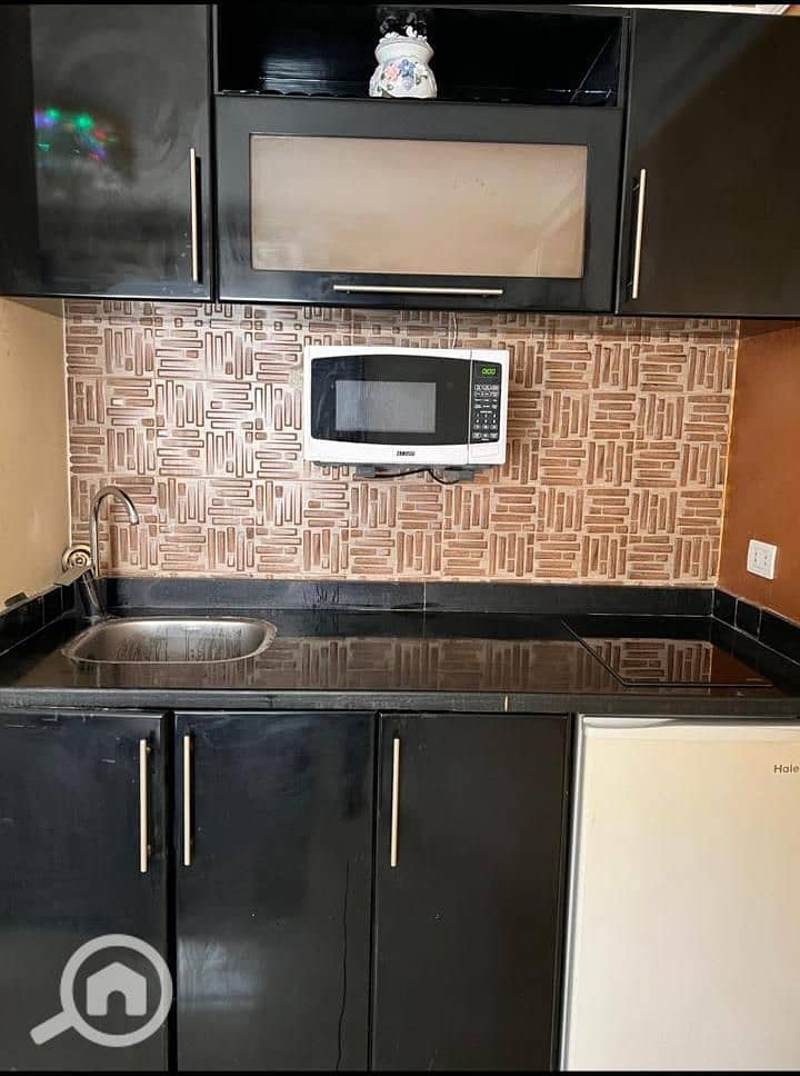 6 5b5b5a93-7233-42f2-aeae-a4f159faff8b. jpeg