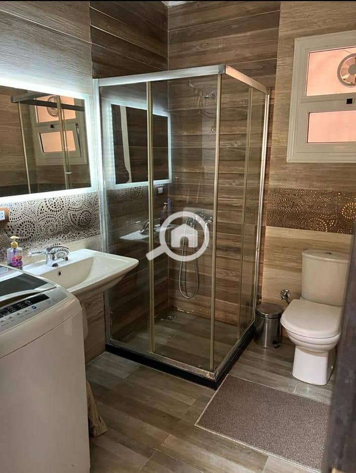 8 3044a318-47a2-4870-8e0b-497c57cade50. jpeg