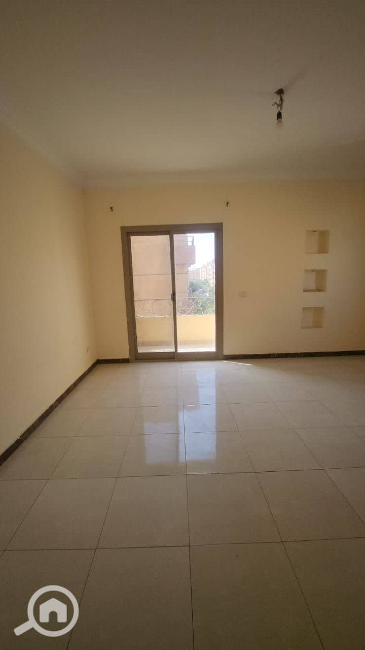 0f24cb40-580a-452a-84d5-4c24ad242e8a. jpg