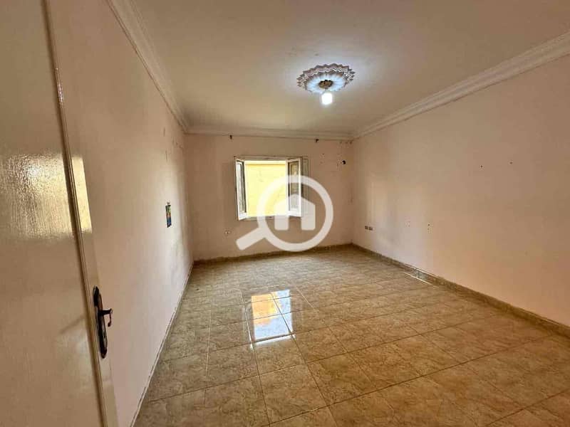 5 2f419c6a-ae50-4442-b7a8-ef7391e18db0. jpg