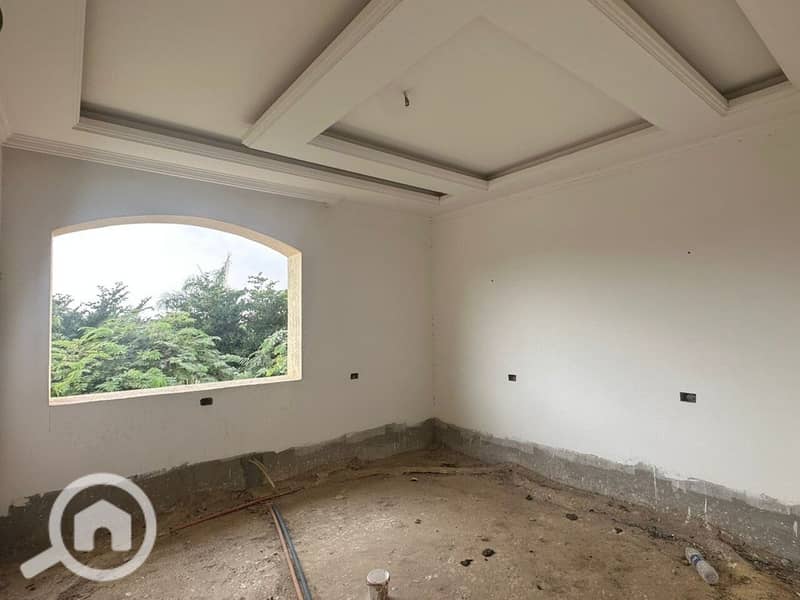 10 WhatsApp Image 2024-11-04 at 1.54. 10 PM (1). jpg