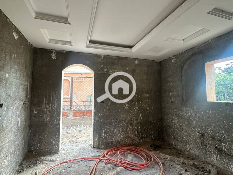 12 WhatsApp Image 2024-11-04 at 1.54. 13 PM. jpg