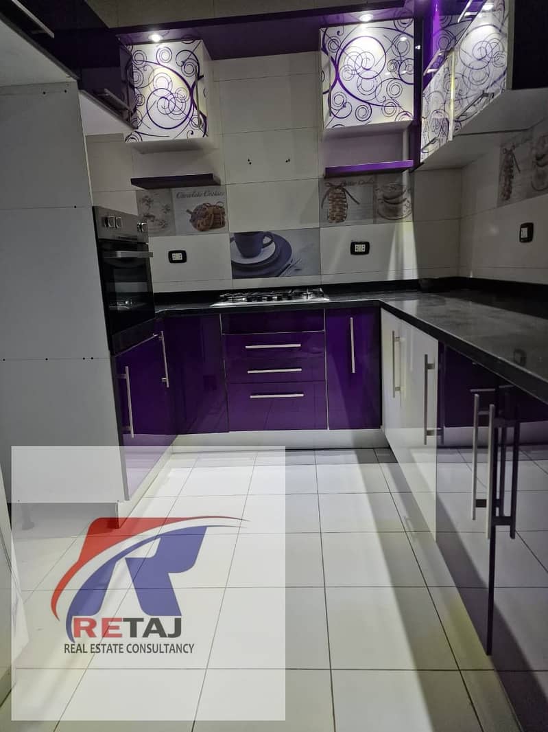 10 2dbc9de3-02ed-470d-8041-87f381190d66. jpg