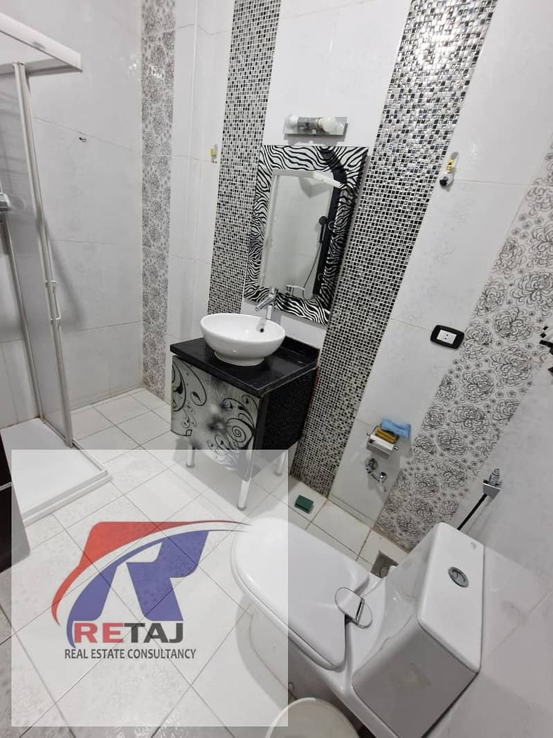 18 7db6ff63-9e75-4d6d-963a-1514f4051332. jpg