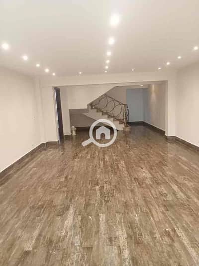 فیلا 4 غرف نوم للايجار في الشيخ زايد، الجيزة - c37bf96d-3c29-41ba-a897-fe688401a5d5. jpg