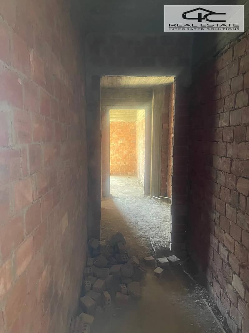 8 WhatsApp Image 2025-11-18 at 3.58. 42 PM (2). jpeg