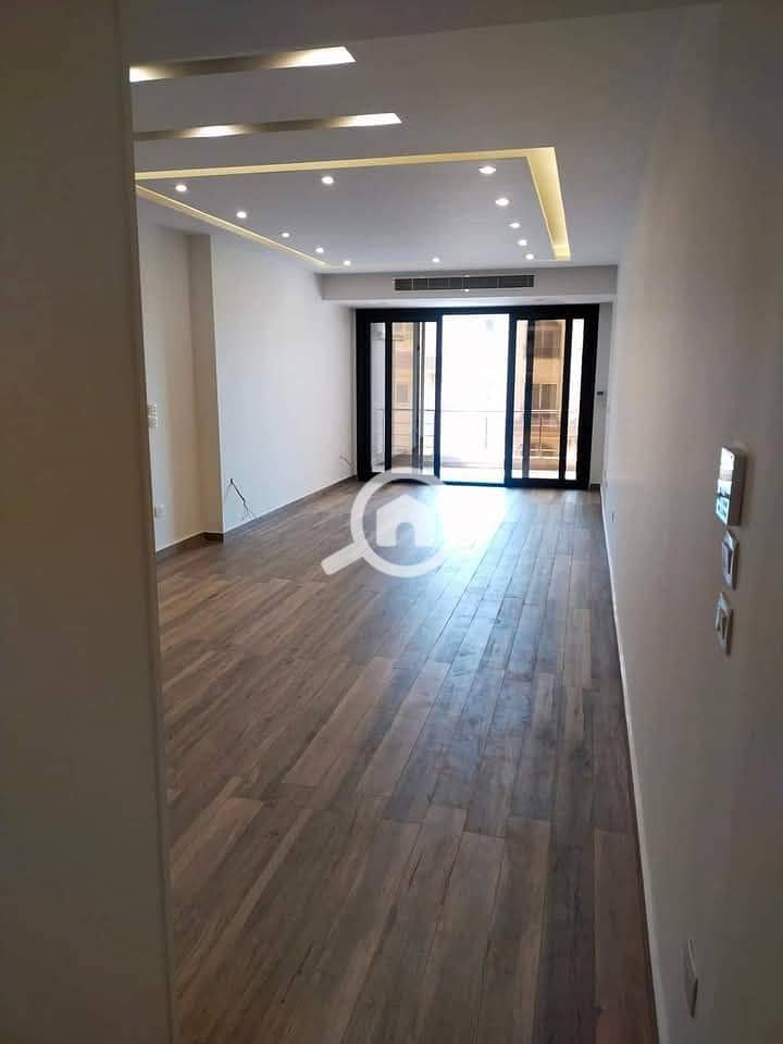 ad8c67d1-8b59-4868-8e08-23db91394d56. jpg