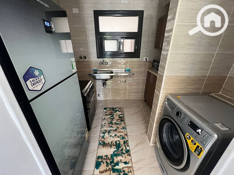 8 7c695a97-840c-4c72-bb62-d6d04e57ae90. jpeg