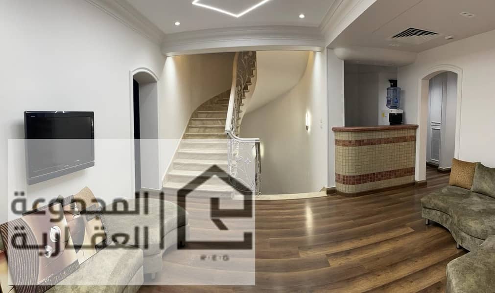 5 85b016e1-f9f9-4066-a4bc-005594458fcc. jpg